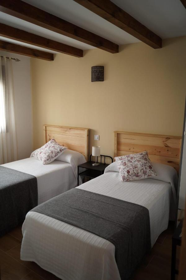 Apartamento Puente viejo de Buitrago CASA ENCINA Buitrago del Lozoya Exterior foto